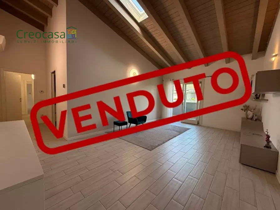 Immagine 1 di Appartamento in vendita  in Via Gianfranco Miglio 145 a Stezzano
