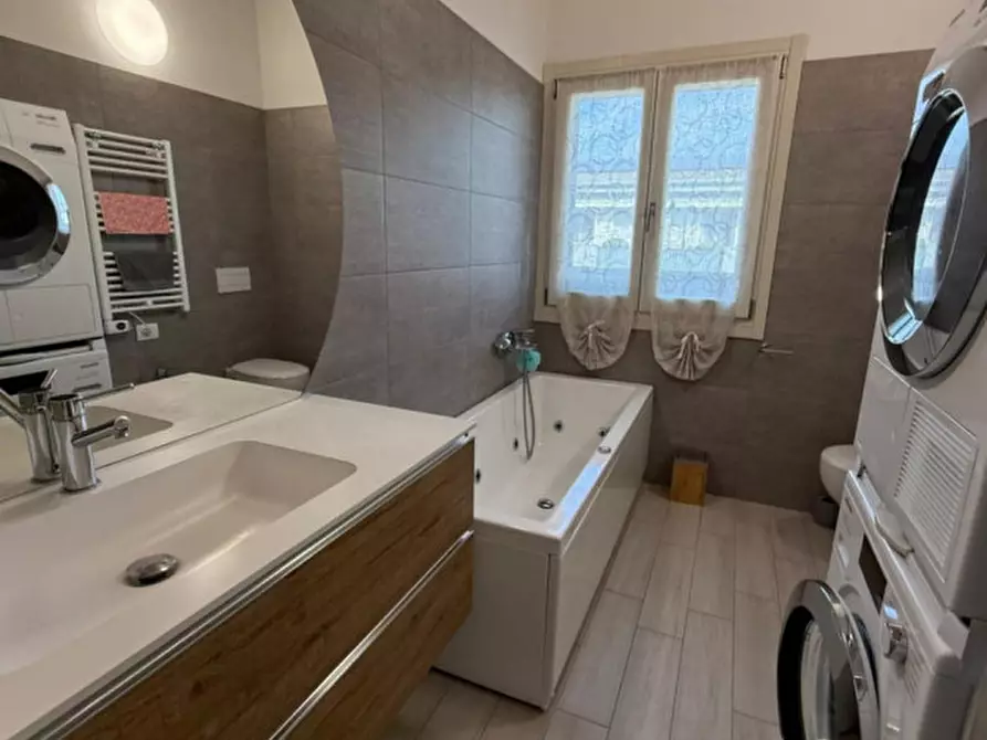 Immagine 10 di Appartamento in vendita  in Via Gianfranco Miglio 145 a Stezzano