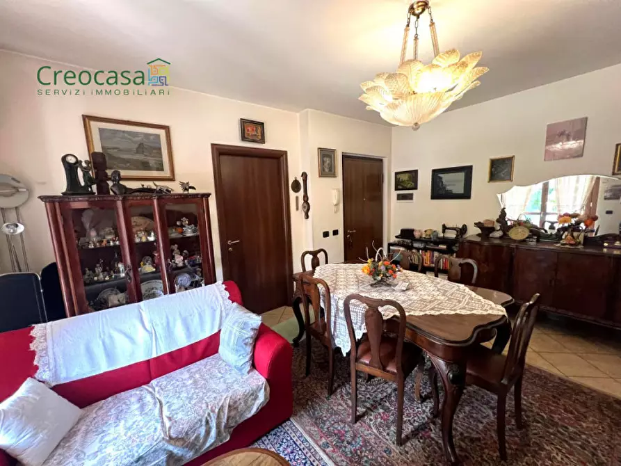 Immagine 11 di Appartamento in vendita  in Via Papa Giovanni Paolo II 172 a Stezzano