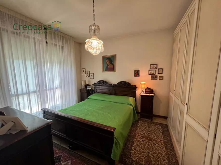 Immagine 14 di Appartamento in vendita  in Via Papa Giovanni Paolo II 172 a Stezzano