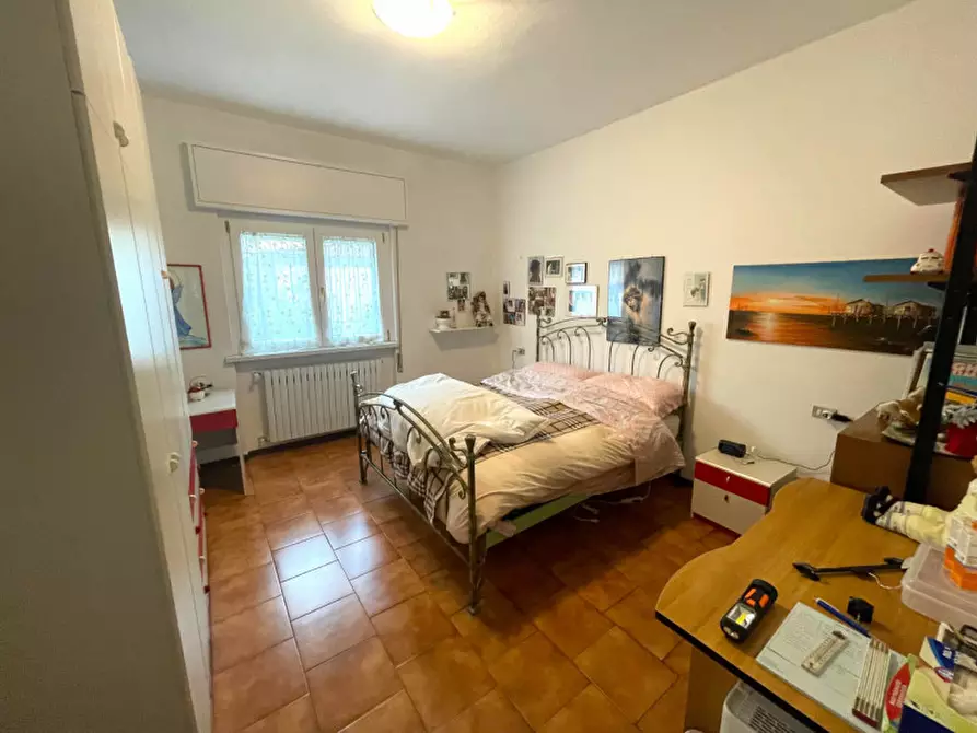 Immagine 8 di Villa in vendita  a Stezzano