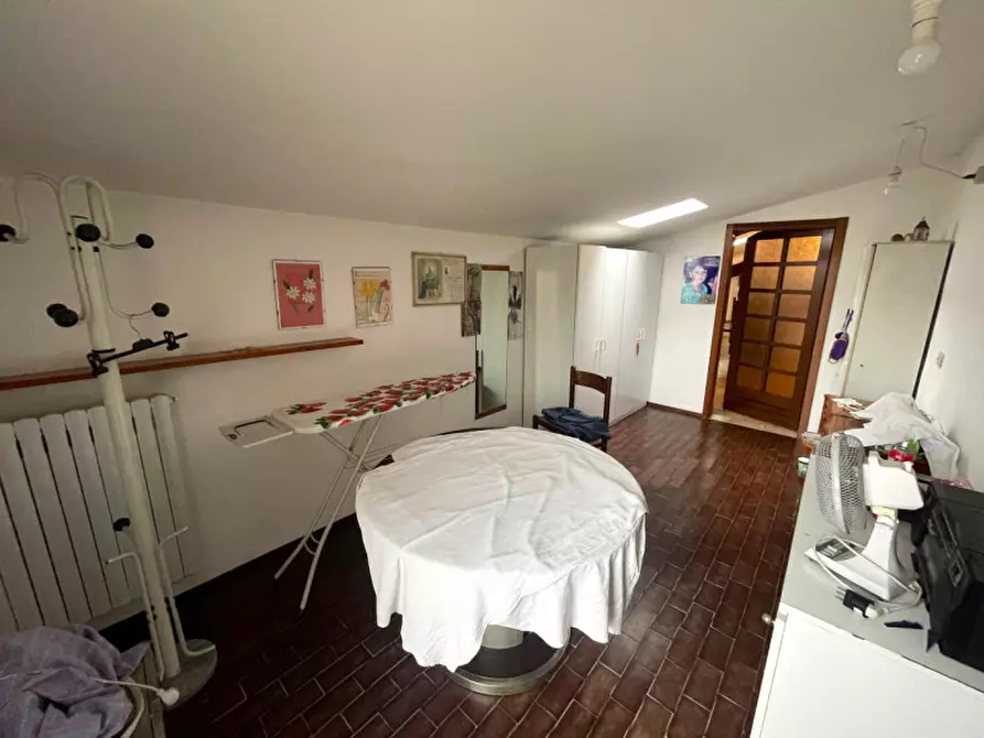 Immagine 17 di Villa in vendita  a Stezzano