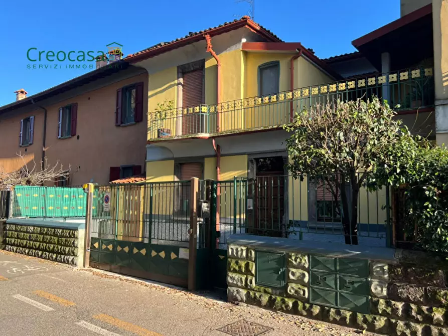 Immagine 2 di Appartamento in vendita  a Stezzano