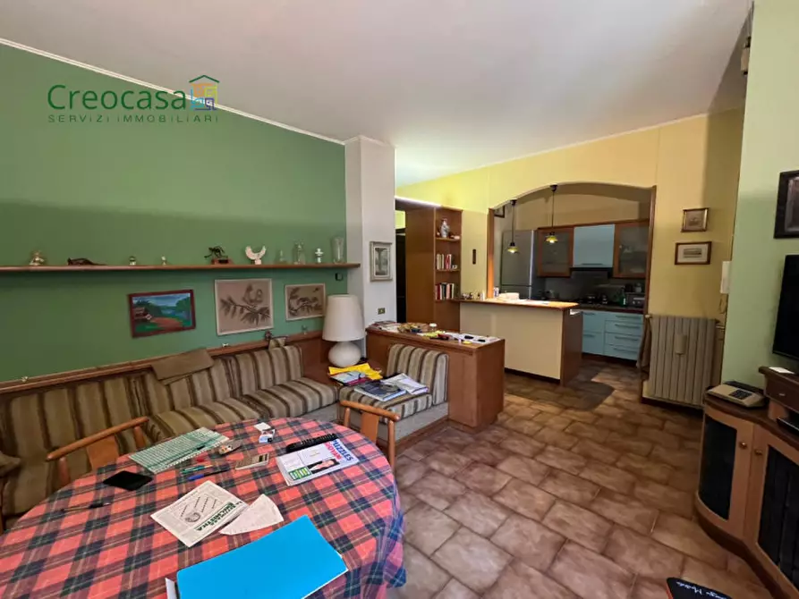 Immagine 10 di Appartamento in vendita  a Stezzano