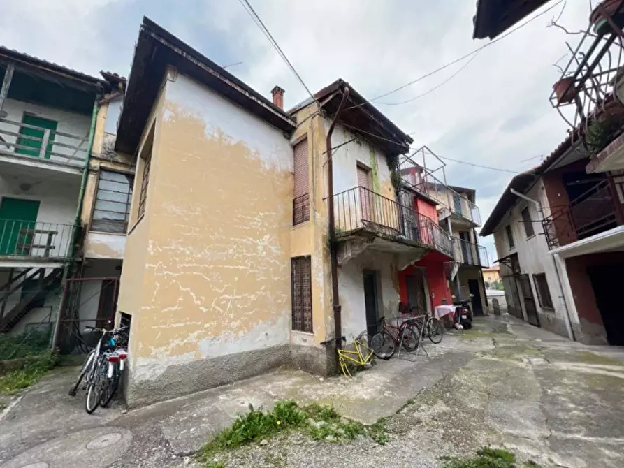 Immagine 1 di Rustico / casale in vendita  in Via Canonici 17 a Stezzano