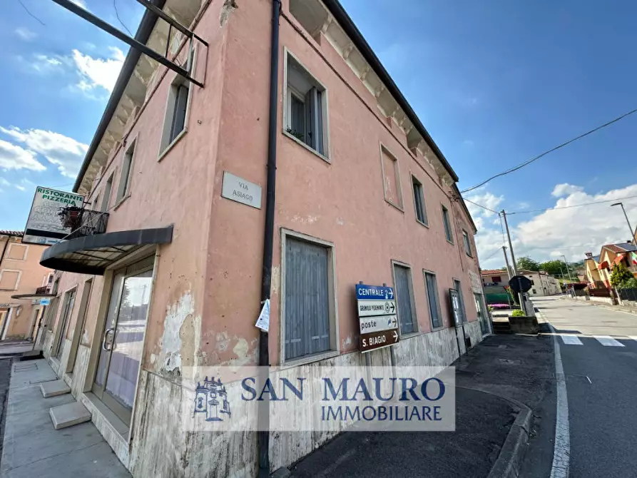 Immagine 2 di Attività commerciale in vendita  in Via cavaion a Zugliano