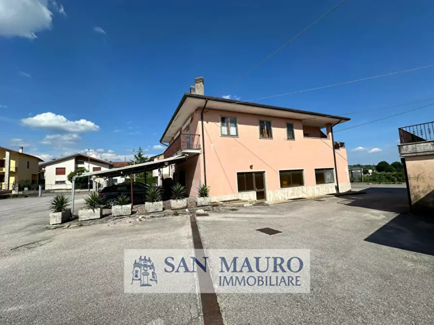 Immagine 4 di Attività commerciale in vendita  in Via cavaion a Zugliano