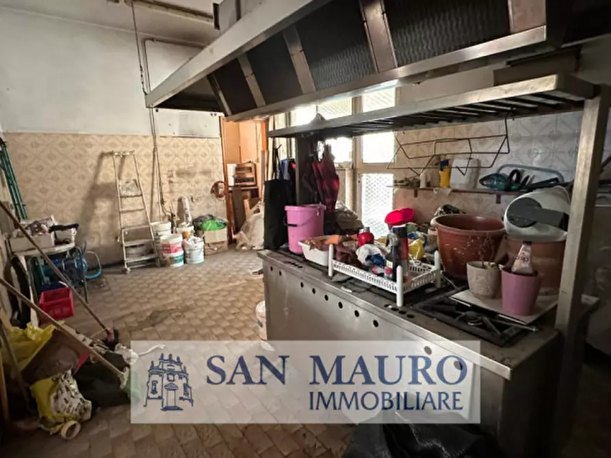 Immagine 24 di Attività commerciale in vendita  in Via cavaion a Zugliano