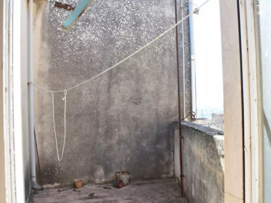 Immagine 11 di Casa indipendente in vendita  in Vicolo Morana a Modica