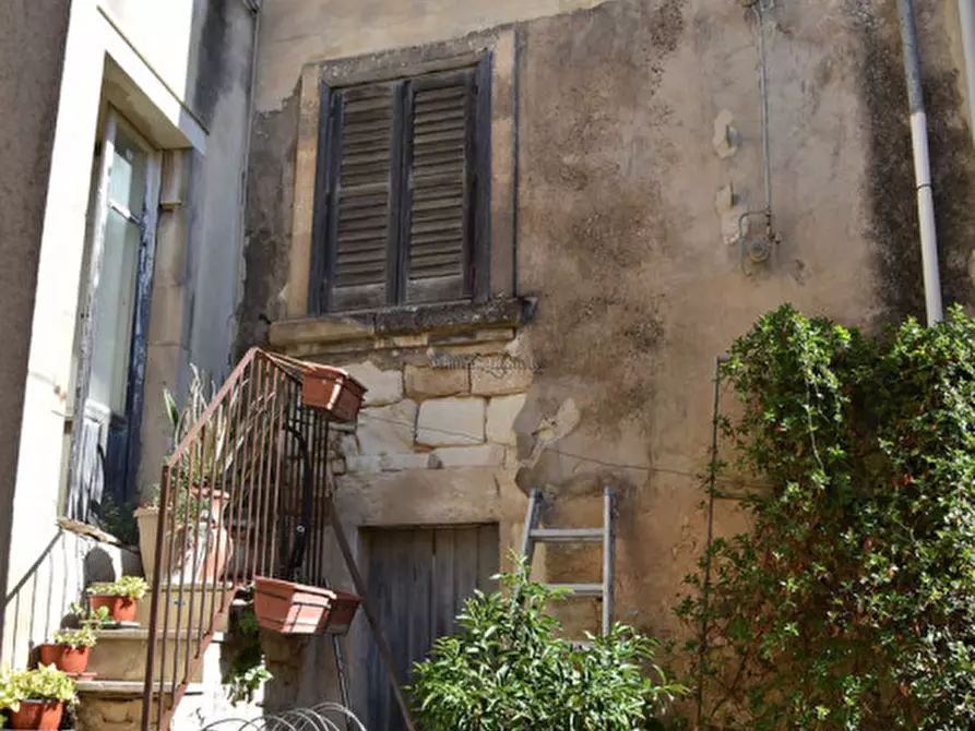 Immagine 32 di Casa indipendente in vendita  in Vicolo Morana a Modica