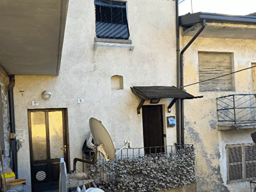 Immagine 3 di Appartamento in vendita  in via dante alighieri n. 8 a Endine Gaiano