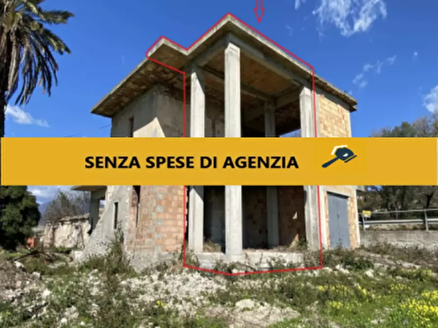 Immagine 1 di Magazzino in vendita  in Contrada Sant’Elia a Benestare