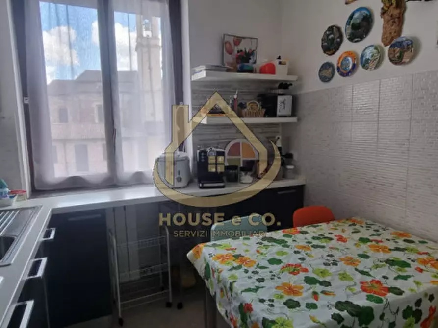 Immagine 2 di Appartamento in vendita  in Via Vecchia di Vigevano 100 a Gambolo'