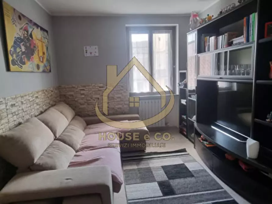 Immagine 6 di Appartamento in vendita  in Via Vecchia di Vigevano 100 a Gambolo'