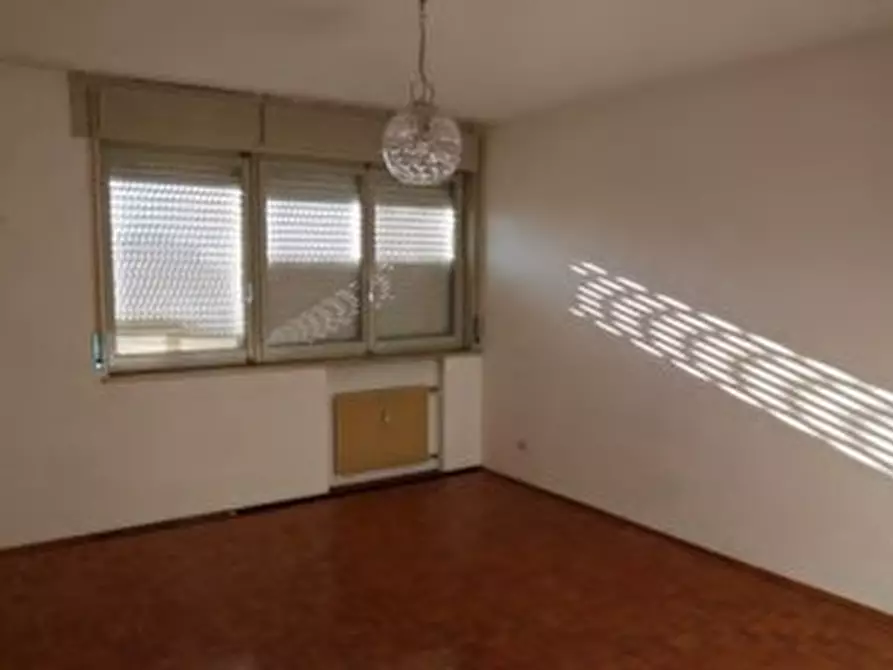 Immagine 9 di Appartamento in vendita  in Via Manzoni, 2 a Maniago