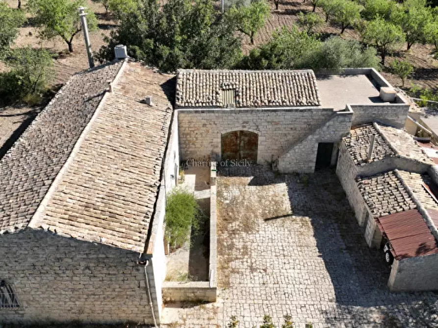 Immagine 3 di Casa indipendente in vendita  in C.DA MARGIONE a Modica