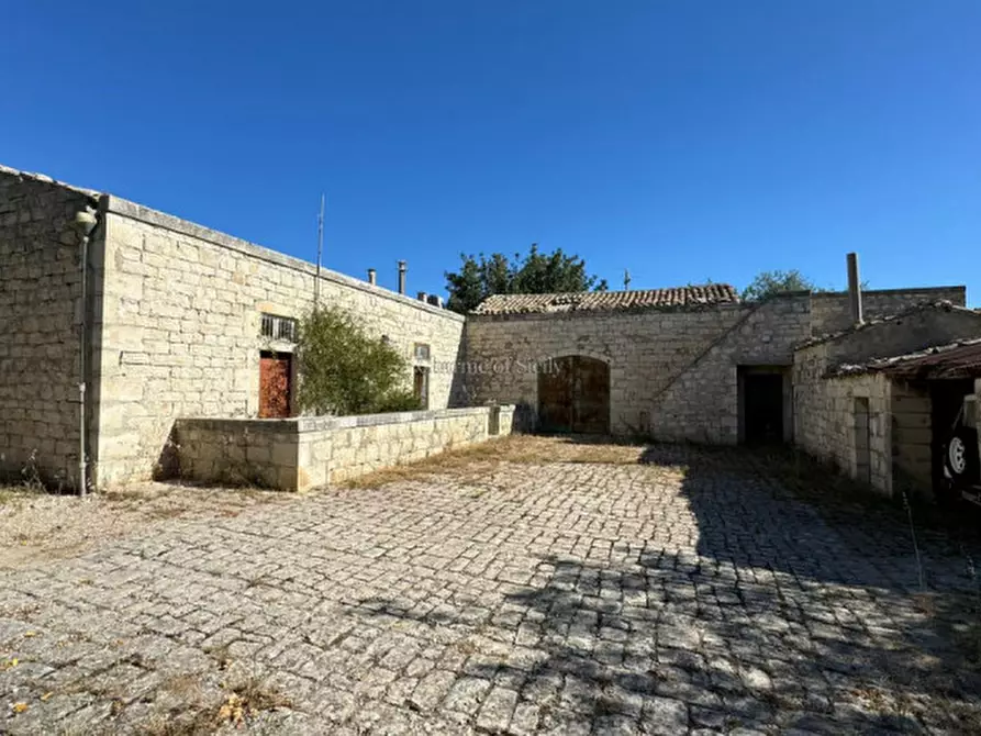 Immagine 5 di Casa indipendente in vendita  in C.DA MARGIONE a Modica