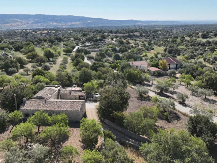 Immagine 13 di Casa indipendente in vendita  in C.DA MARGIONE a Modica