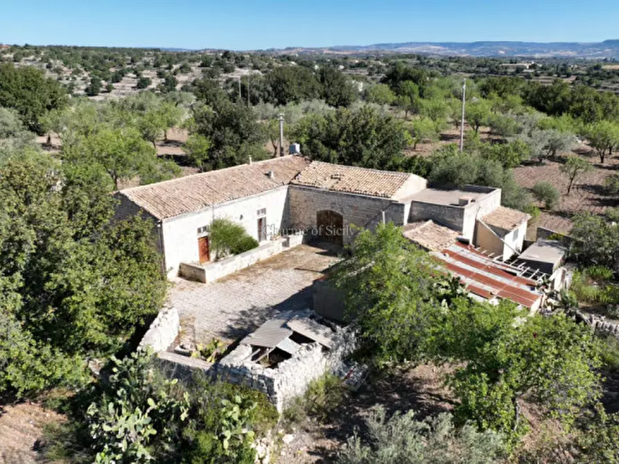 Immagine 18 di Casa indipendente in vendita  in C.DA MARGIONE a Modica