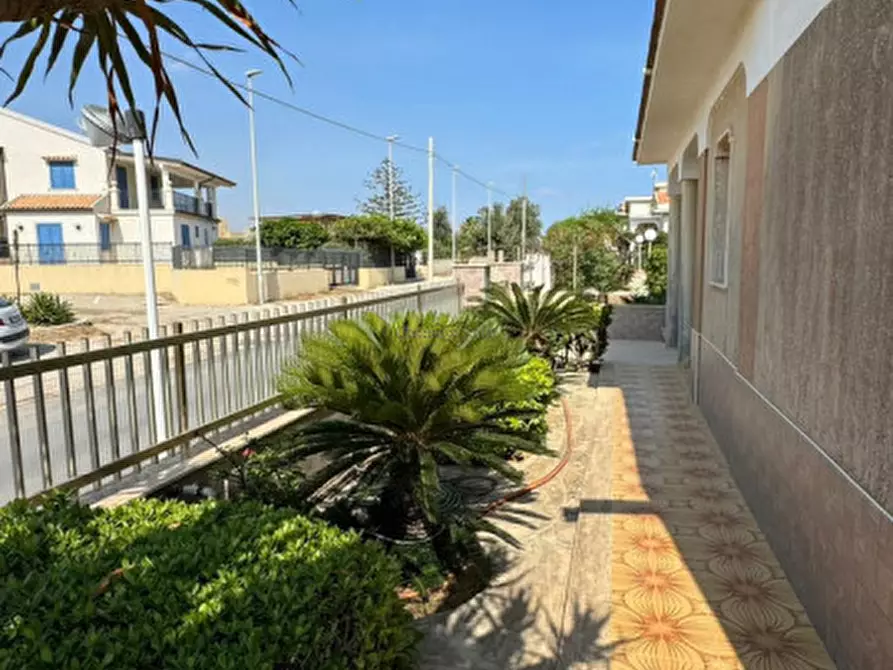 Immagine 11 di Casa indipendente in vendita  in VIA DEL MUGHETTO a Modica