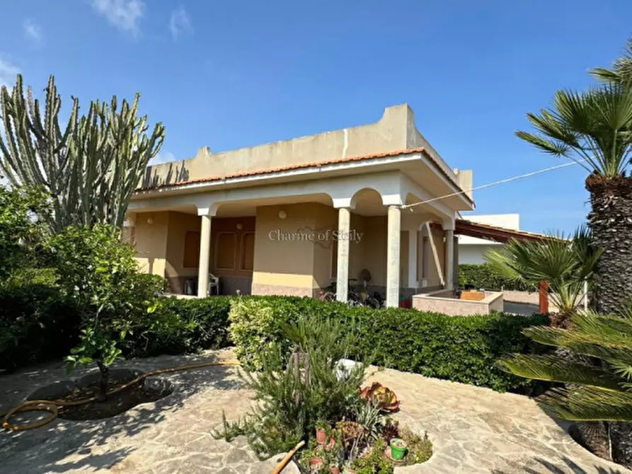 Immagine 33 di Casa indipendente in vendita  in VIA DEL MUGHETTO a Modica