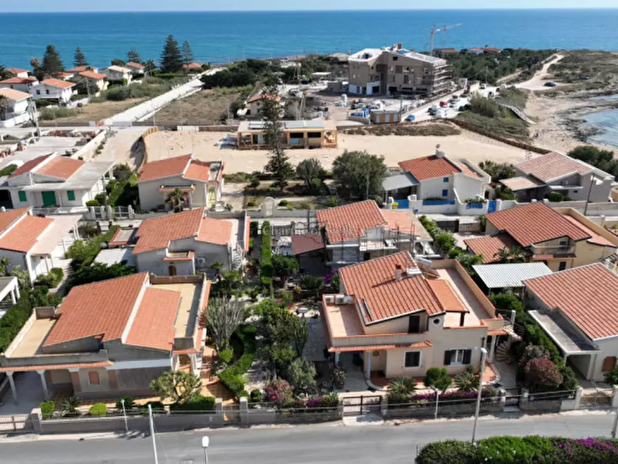 Immagine 45 di Casa indipendente in vendita  in VIA DEL MUGHETTO a Modica