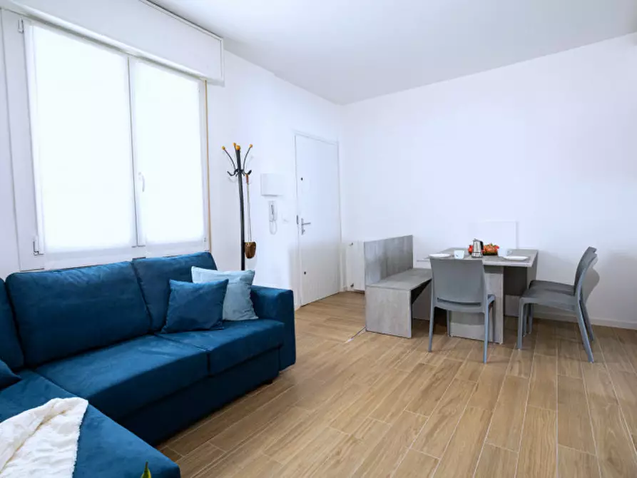 Immagine 2 di Appartamento in vendita  in Piazza Sacro Cuore a Abano Terme