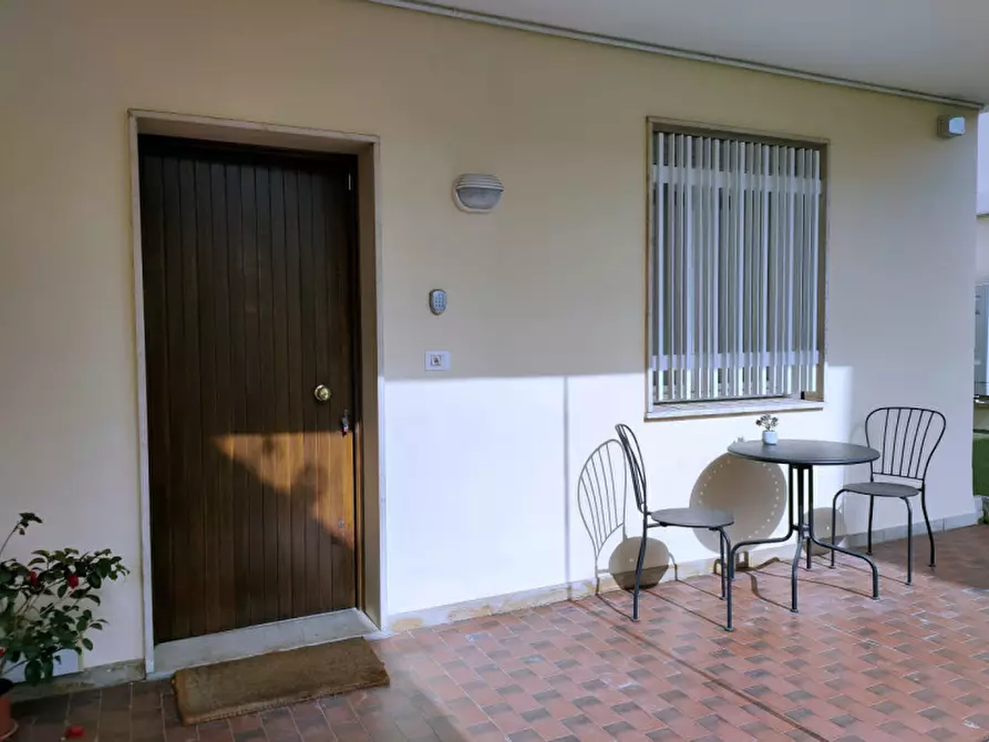 Immagine 18 di Appartamento in vendita  in Piazza Sacro Cuore a Abano Terme