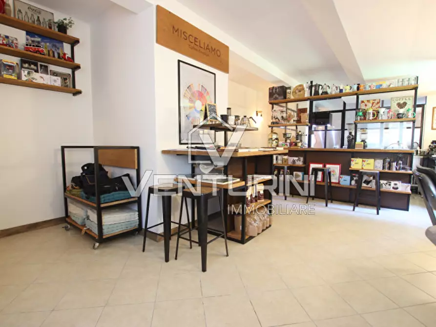 Immagine 1 di Loft/Open space in vendita  in Via Sulbiate, 43 a Roma