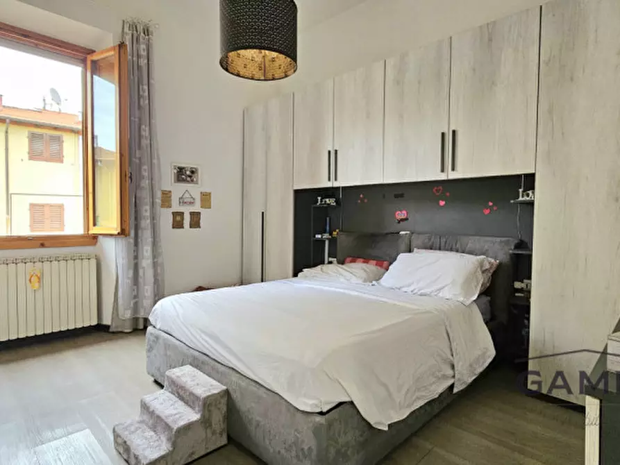 Immagine 5 di Appartamento in vendita  a Sesto Fiorentino