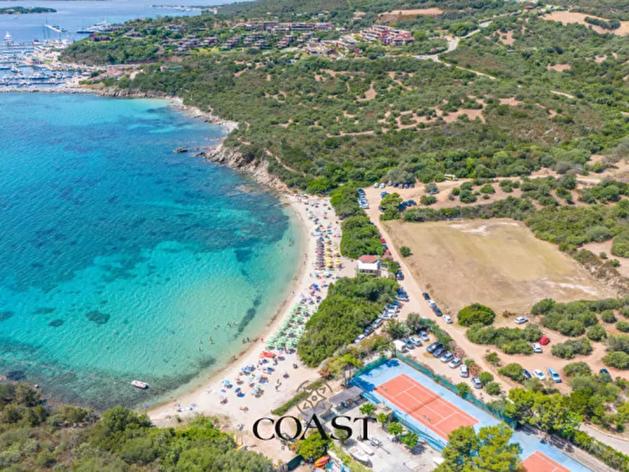 Immagine 3 di Appartamento in vendita  a Olbia