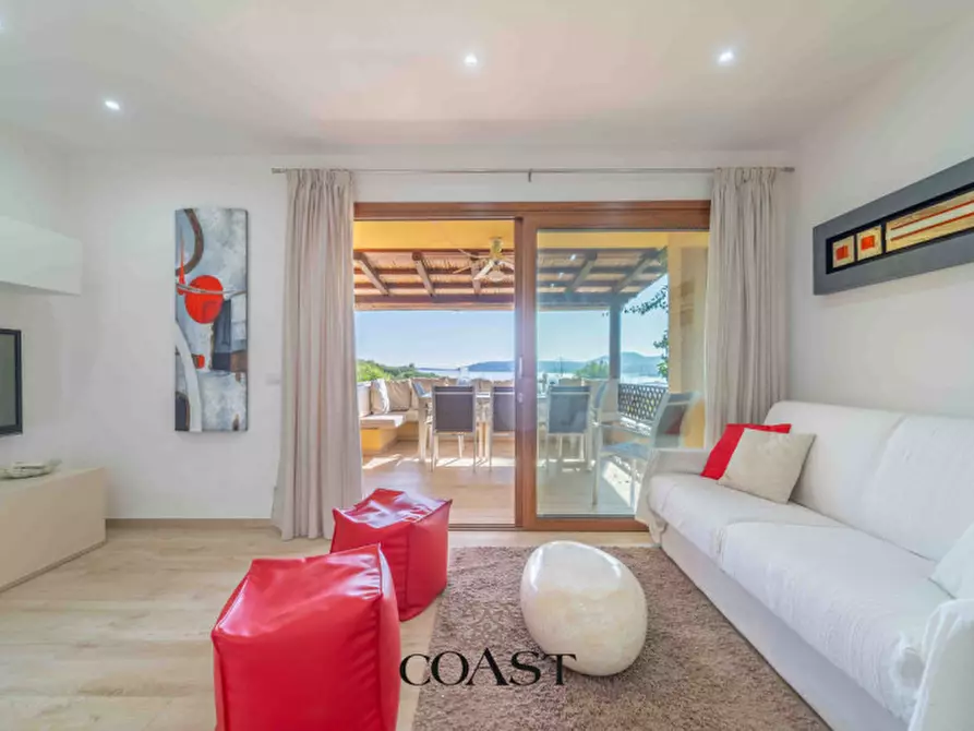 Immagine 15 di Appartamento in vendita  a Olbia