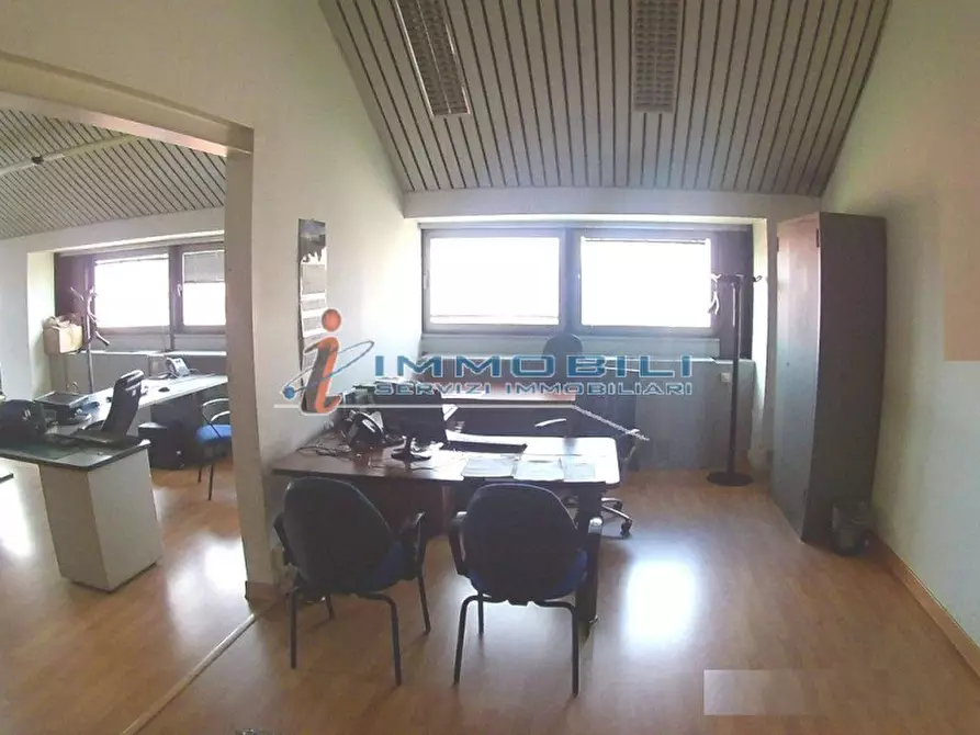 Immagine 19 di Ufficio in affitto  in VIA CECHOV ANTONIO a Milano