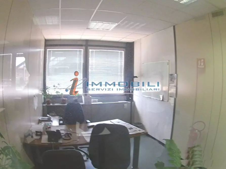 Immagine 20 di Ufficio in affitto  in VIA CECHOV ANTONIO a Milano