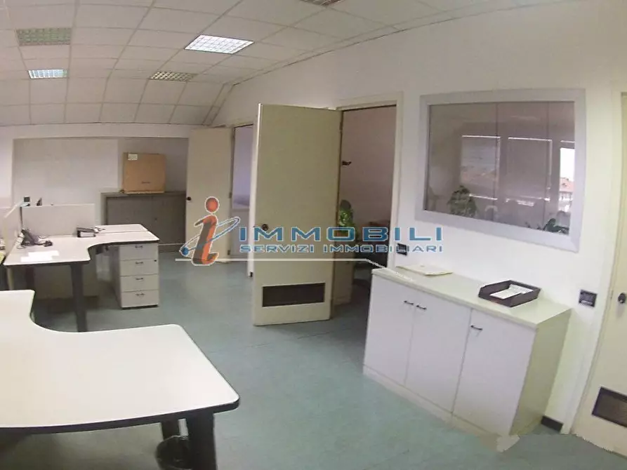 Immagine 4 di Ufficio in affitto  in VIA CECHOV ANTONIO a Milano