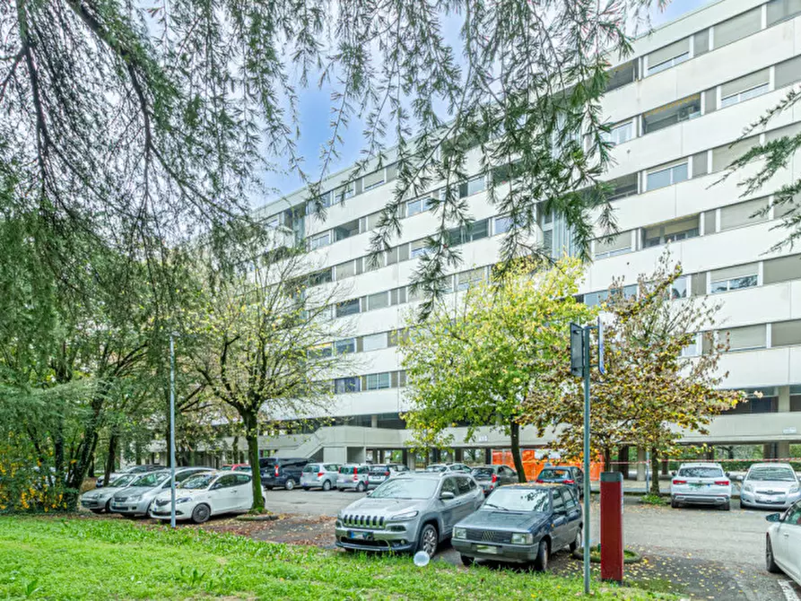 Immagine 2 di Ufficio in vendita  in VIA CORTICELLA a Bologna