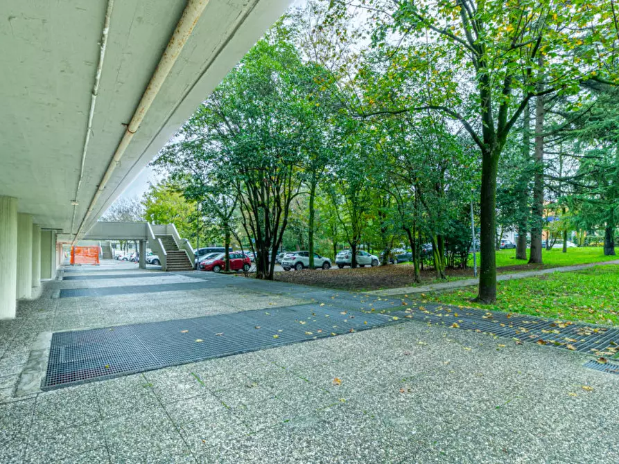 Immagine 5 di Ufficio in vendita  in VIA CORTICELLA a Bologna