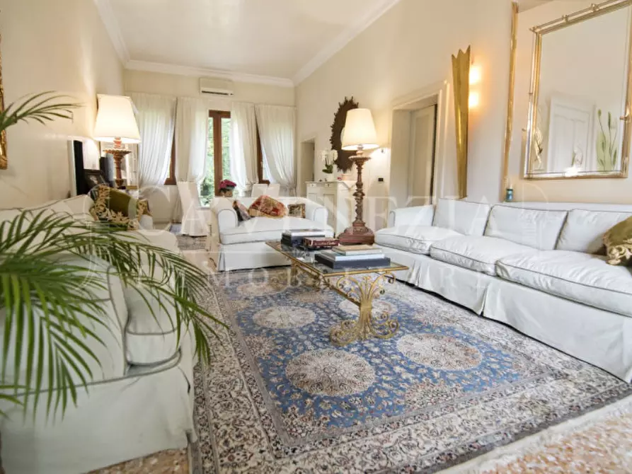 Immagine 5 di Appartamento in vendita  a Mogliano Veneto