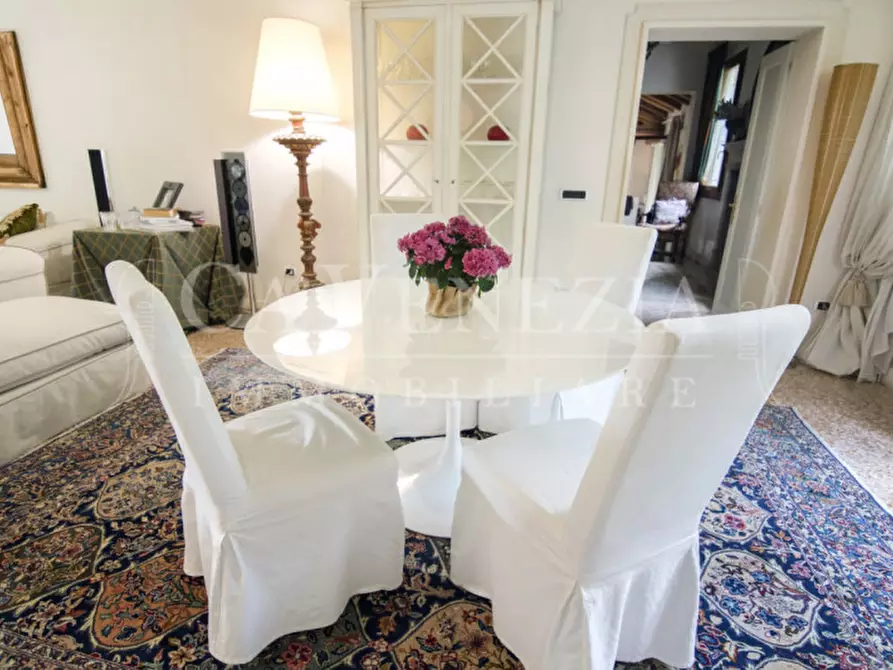 Immagine 9 di Appartamento in vendita  a Mogliano Veneto