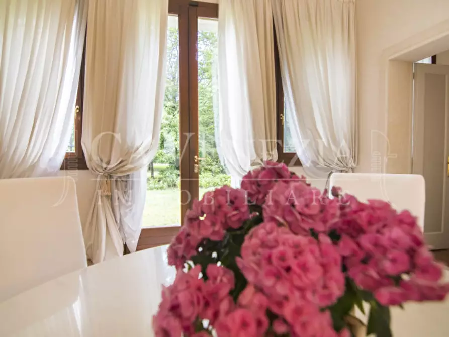 Immagine 11 di Appartamento in vendita  a Mogliano Veneto