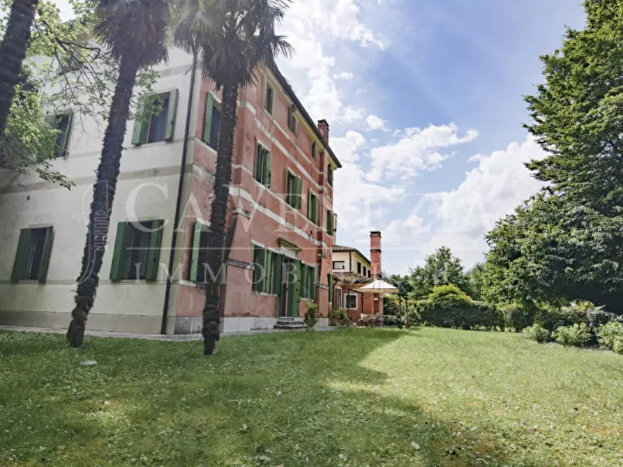 Immagine 37 di Appartamento in vendita  a Mogliano Veneto