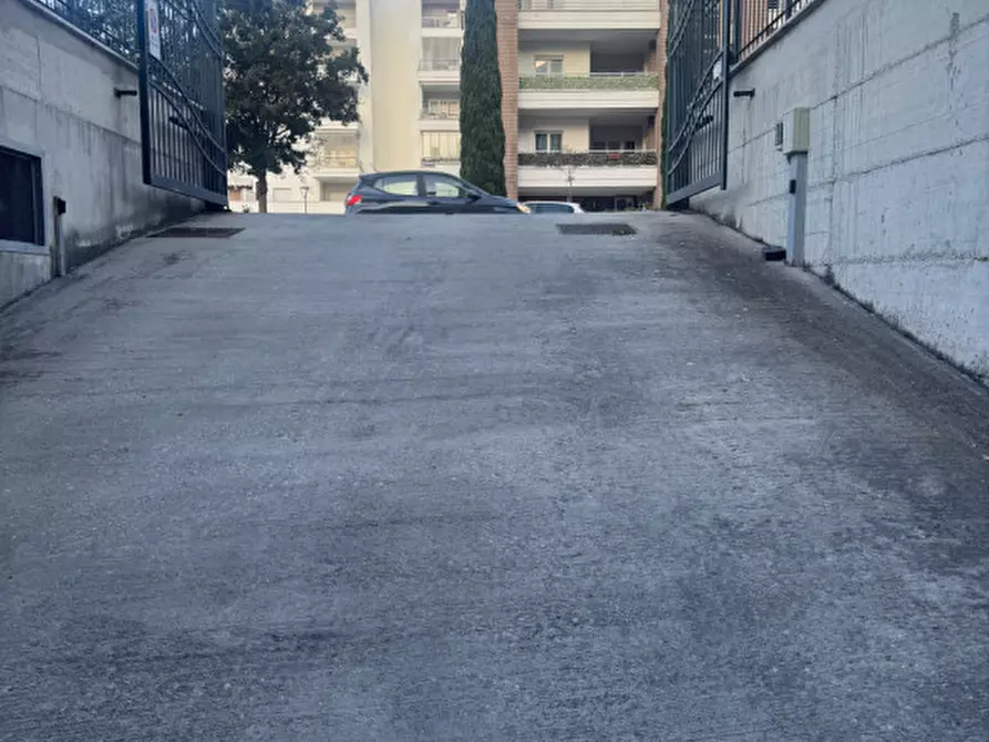 Immagine 10 di Cantina in vendita  in VIA BARTOLOMEO CAVACEPPI a Roma