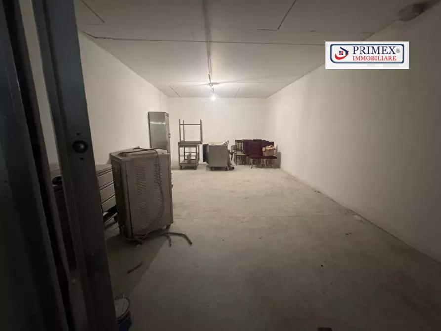 Immagine 14 di Cantina in vendita  in VIA BARTOLOMEO CAVACEPPI a Roma