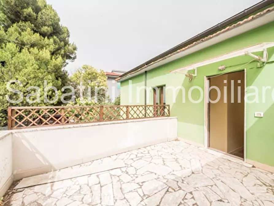 Immagine 34 di Casa indipendente in vendita  in Via del Santuario, 154 a Pescara