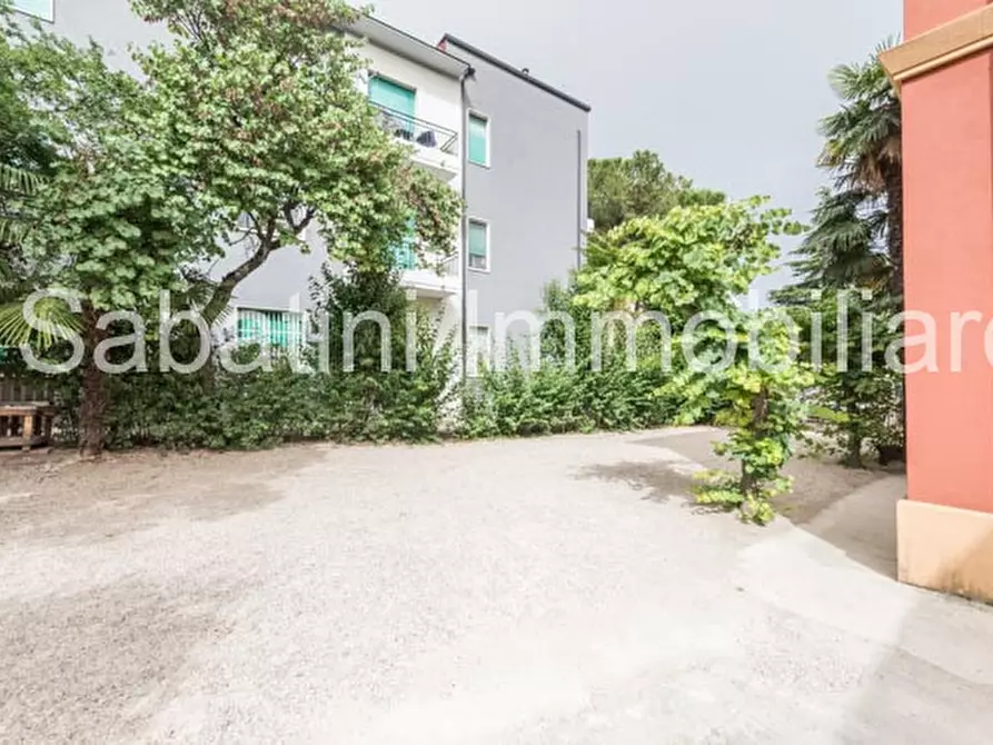 Immagine 37 di Casa indipendente in vendita  in Via del Santuario, 154 a Pescara