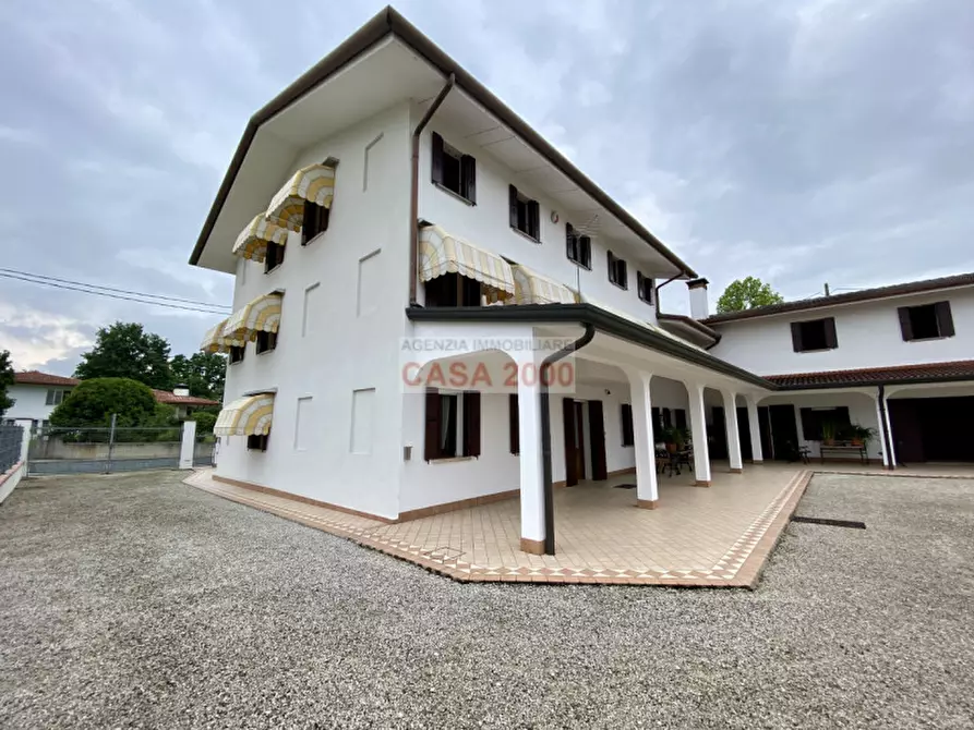 Immagine 60 di Agriturismo in vendita  a Villa Del Conte