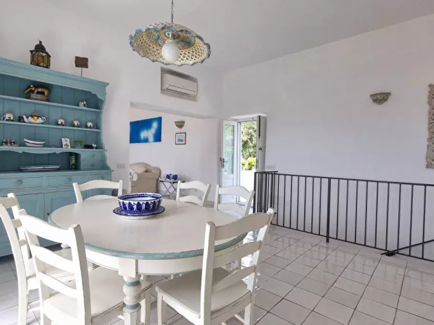 Immagine 14 di Villa in vendita  in Via Rotabile a Milazzo