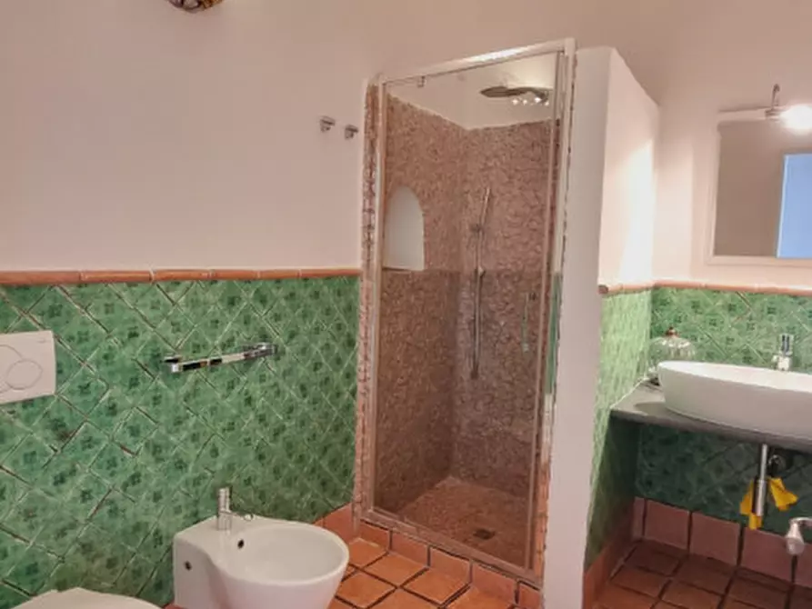 Immagine 23 di Villa in vendita  in Via Rotabile a Milazzo