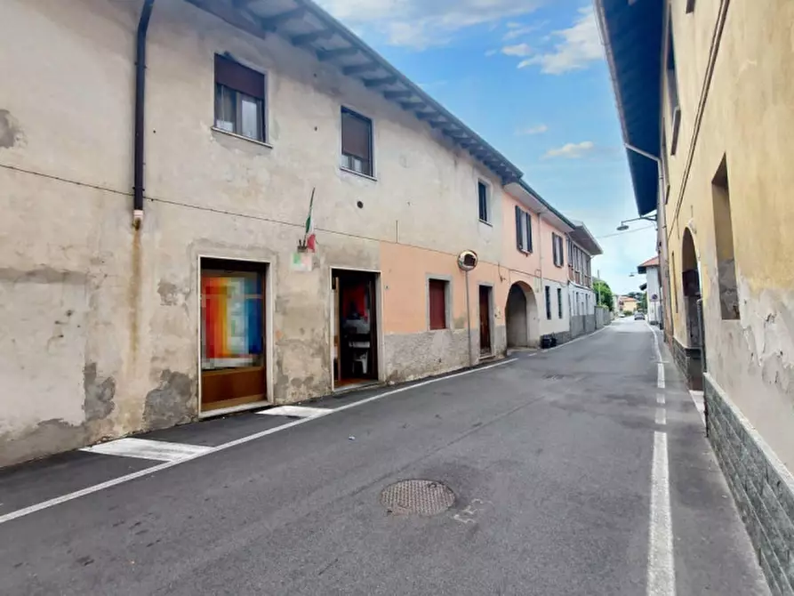 Immagine 11 di Negozio in vendita  in Via Novara, N. 41 a Vanzaghello