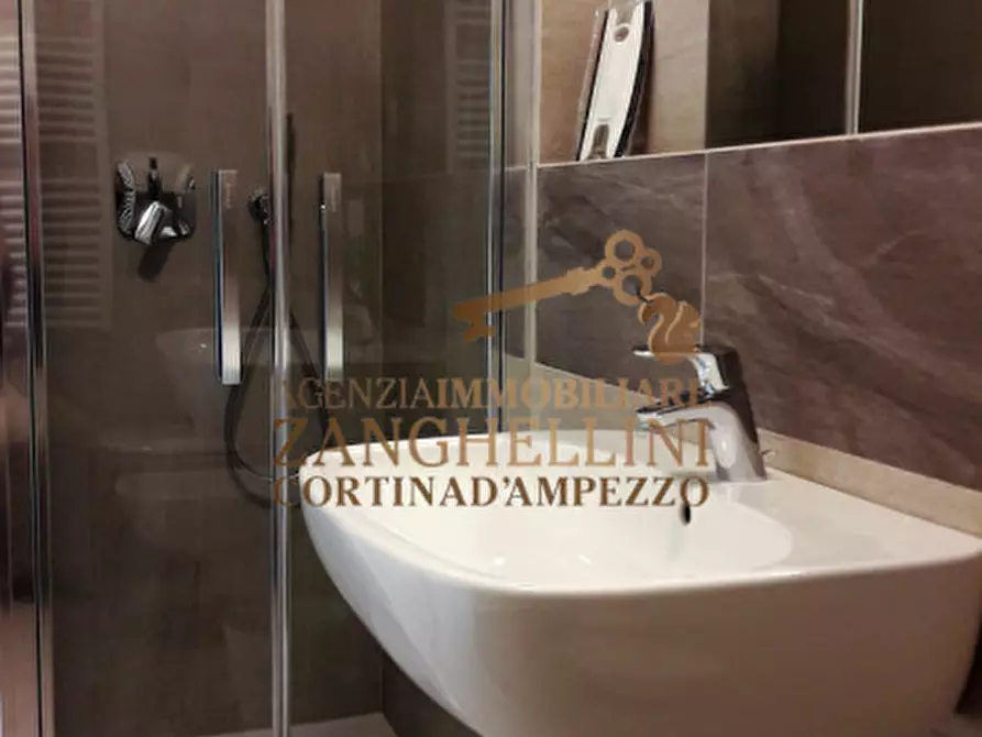 Immagine 5 di Appartamento in affitto  in Via al Lago a San Vito Di Cadore